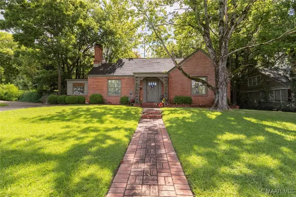 2105 College Street, Montgomery, AL 36106