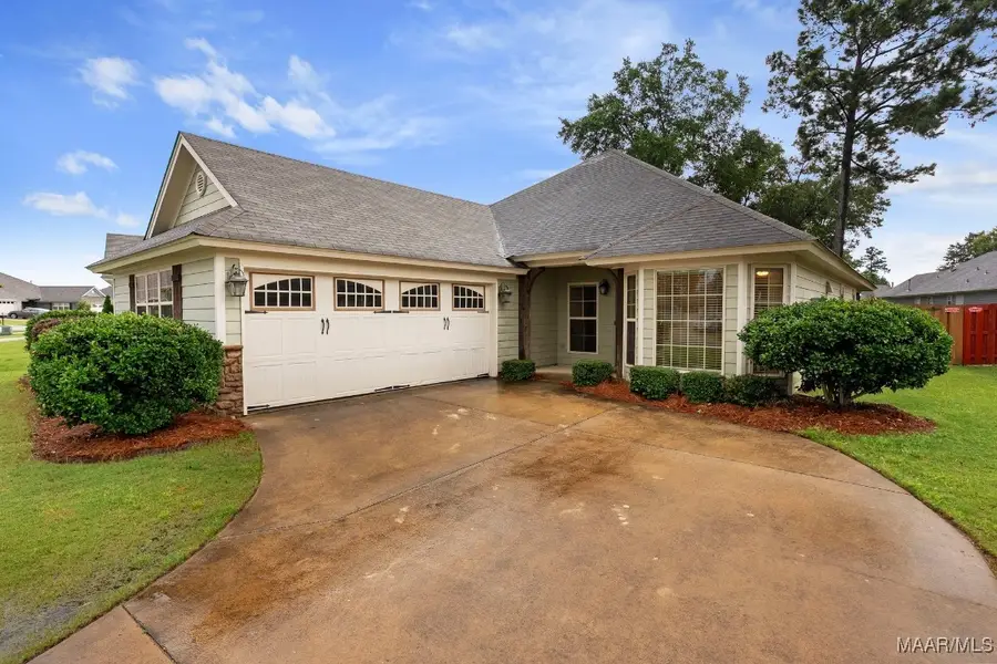 9124 White Poplar Circle, Pike Road, AL 36064 - Image #3