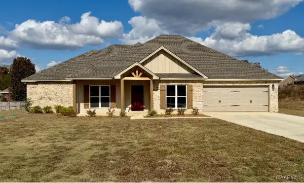 640 Chanlee Drive, Deatsville, AL 36022