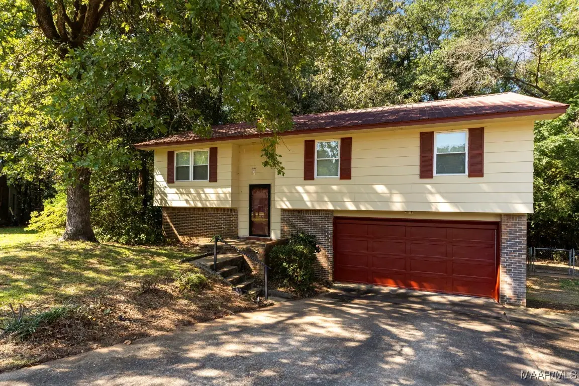 106 Magnolia Court, Prattville, AL 36067 - Image #1