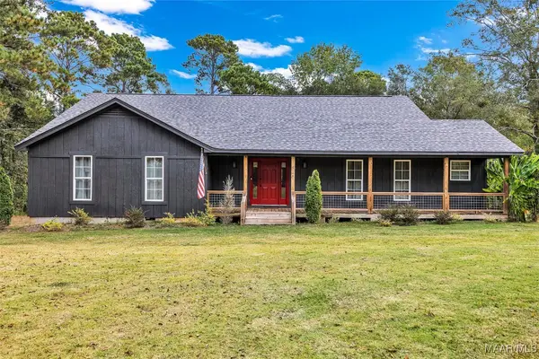 566 Davis Spur Road, Hope Hull, AL 36043