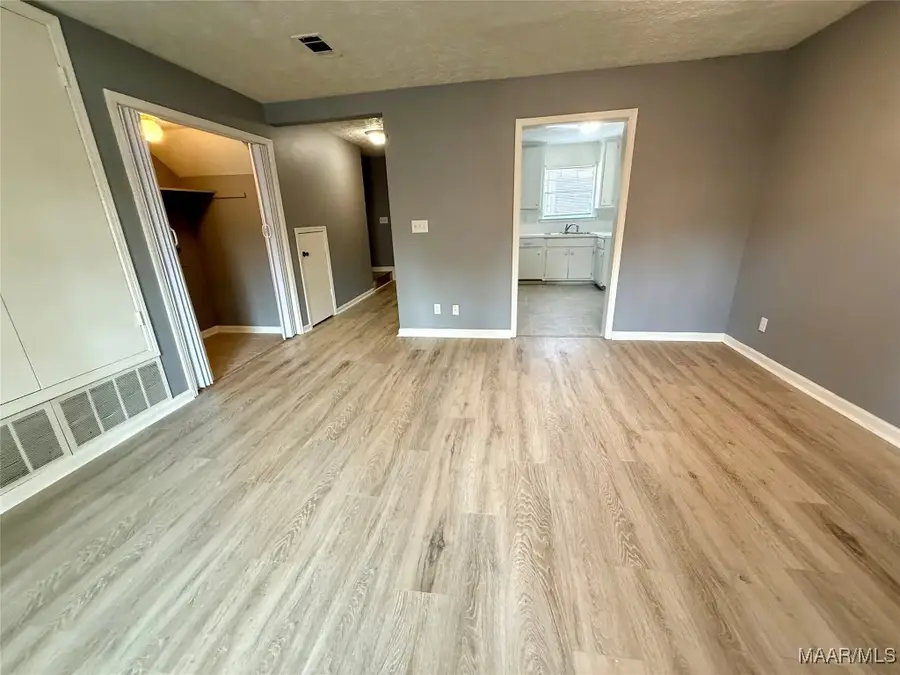 1249 Seth Johnson Drive, Montgomery, AL 36116 - Image #3