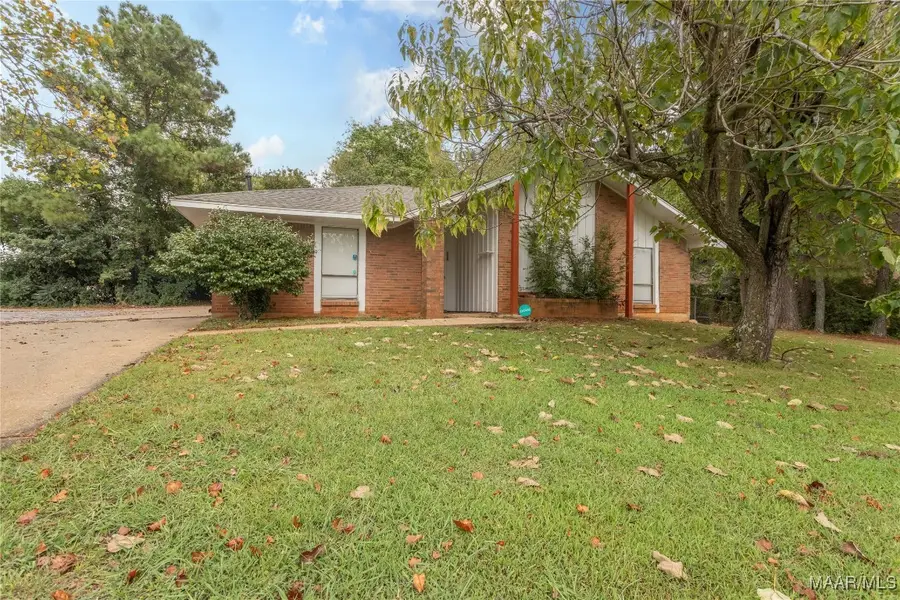 576 Dunbarton Road, Montgomery, AL 36117 - Image #3