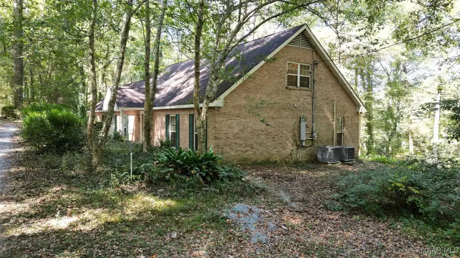 231 Jasmine Hill Road, Wetumpka, AL 36093 - Image #3