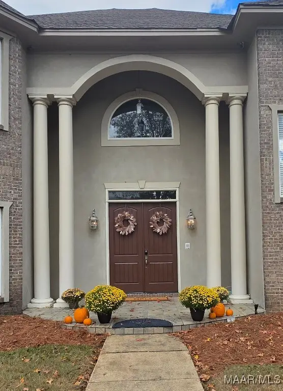 8311 Timber Trace Lane, Pike Road, AL 36064