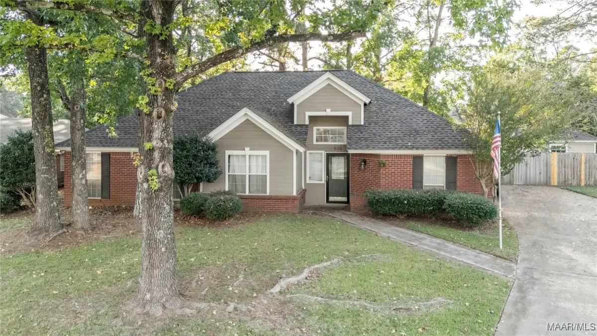905 Silver Creek Circle, Prattville, AL 36066 - Image #1