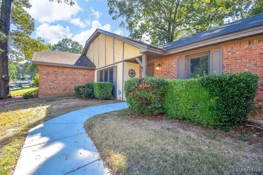 1237 Edgeworth Drive, Montgomery, AL 36109 - Image #2