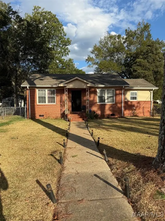 2200 Elkdale Street, Selma, AL 36701