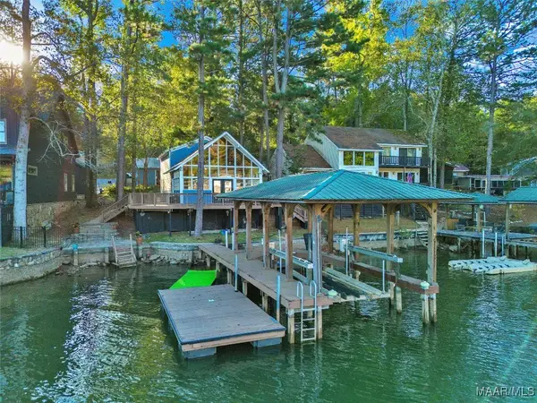 242 4th Retreat, Eclectic, AL 36024