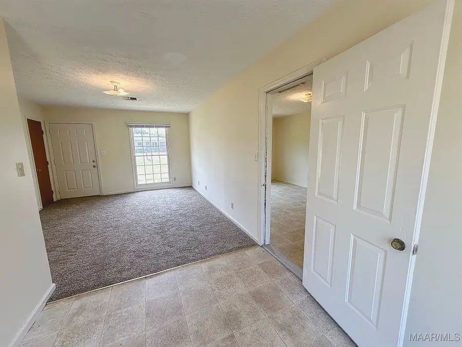 4 Carolyn Street, Selma, AL 36701 - #2