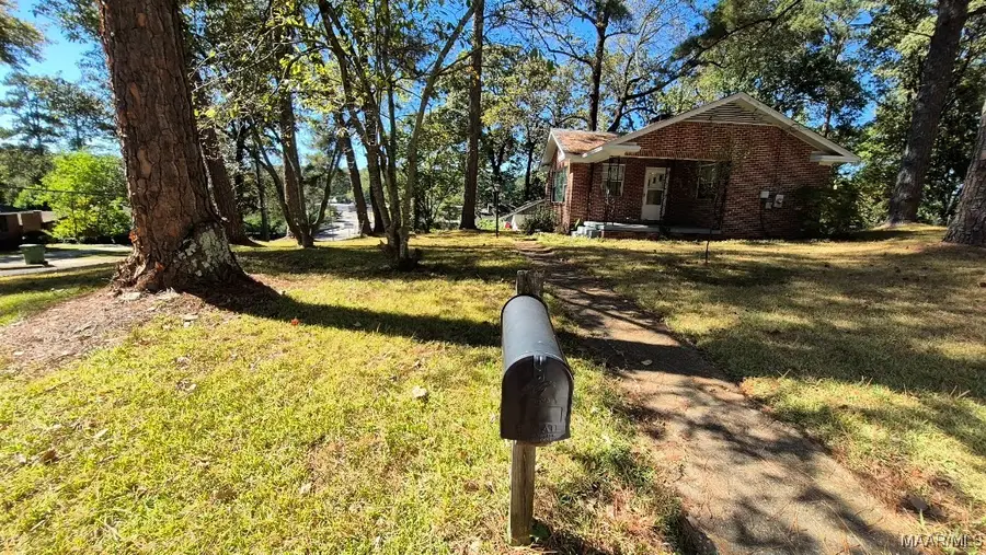 3515 Pelzer Avenue, Montgomery, AL 36109 - Image #2