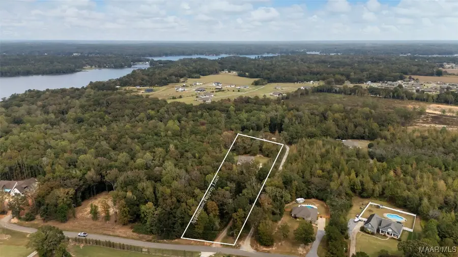 180 Shoal Creek Drive, Deatsville, AL 36022 - Image #3