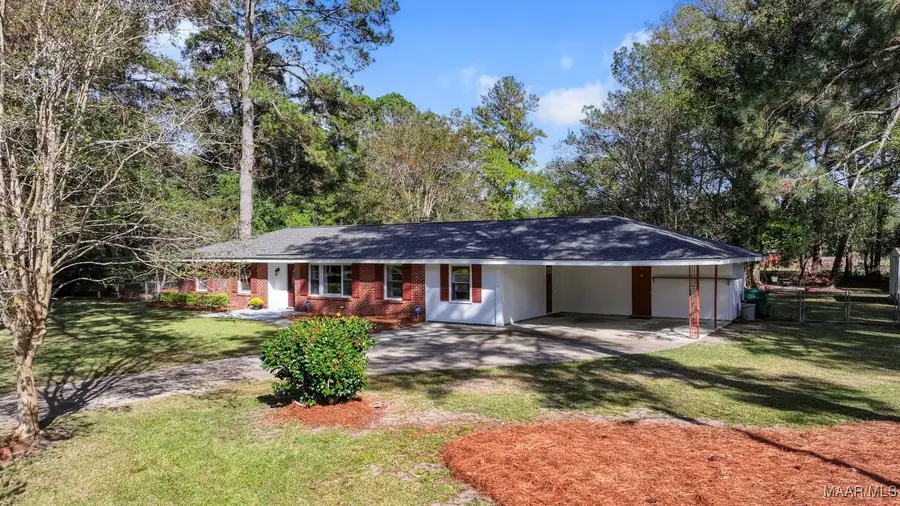 3050 Woodland Court, Millbrook, AL 36054 - Image #2