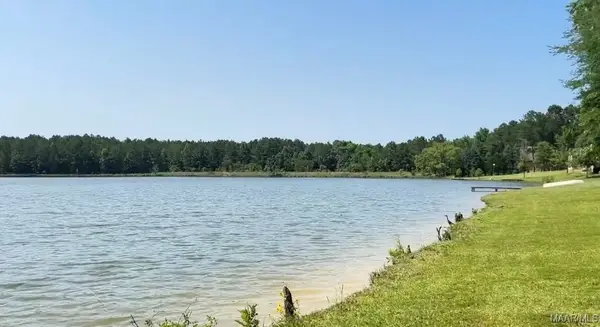 25 Edgewood Court, Mathews, AL 36064