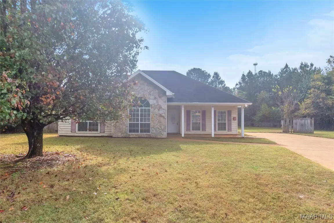51 Regal Court, Wetumpka, AL 36093 - Image #1