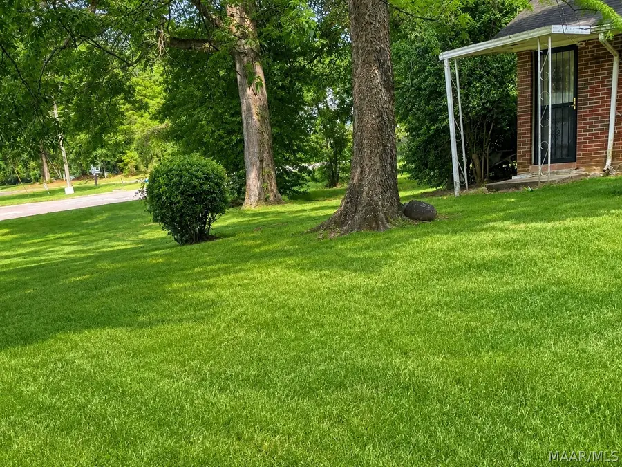 3217 Old Wetumpka Highway, Montgomery, AL 36110 - #2