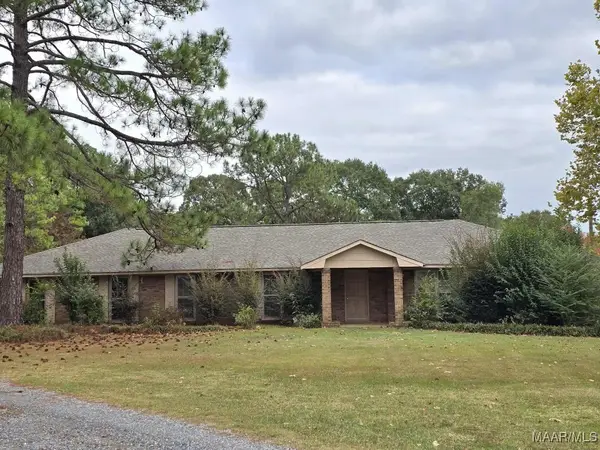 3054 Redland Road, Wetumpka, AL 36093