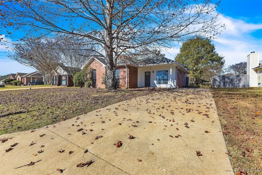 125 Cotton Lakes Boulevard, Wetumpka, AL 36092 - Image #2