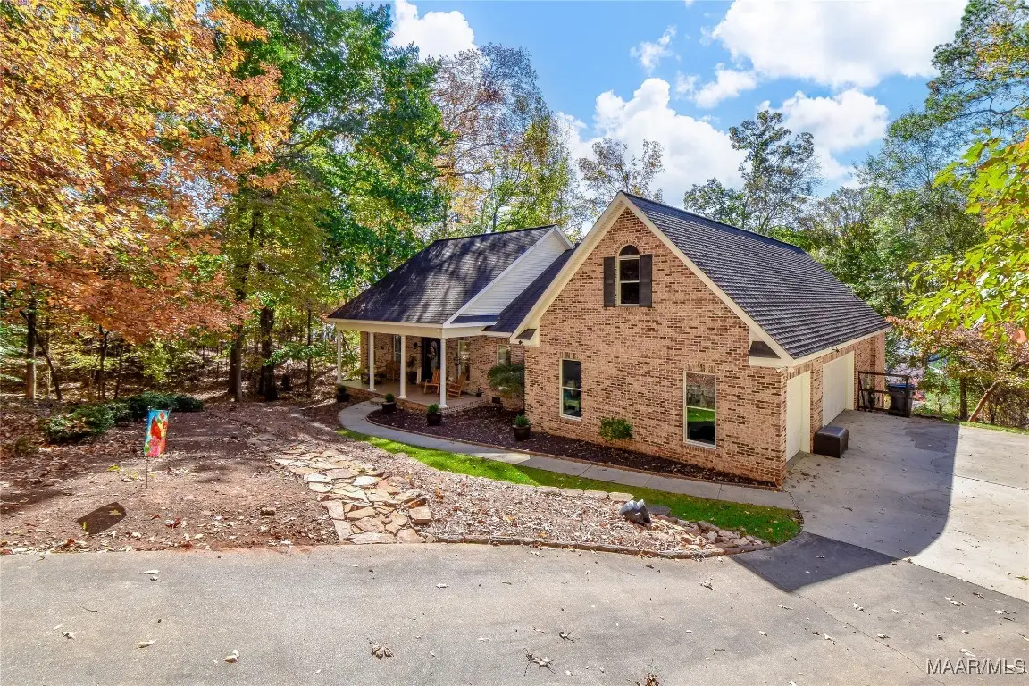104 Lakewood Lane, Dadeville, AL 36853 - Image #1