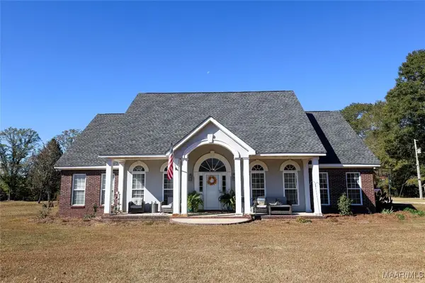 5444 Sandcutt Road, Georgiana, AL 36033