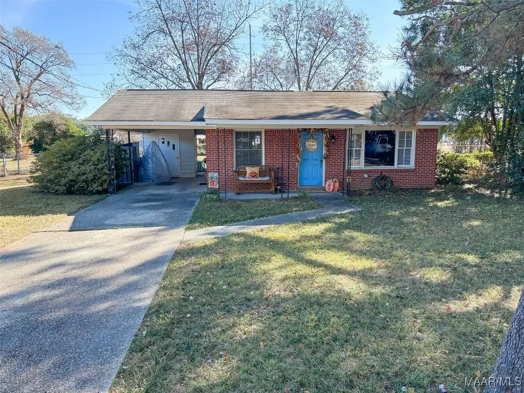 205 Lee Street, Wetumpka, AL 36092 - Image #1