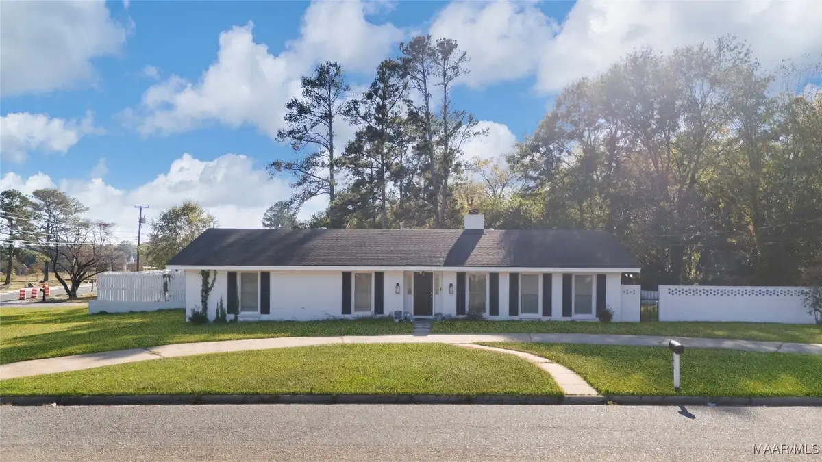 103 Edgewood Avenue, Prattville, AL 36066 - Image #1