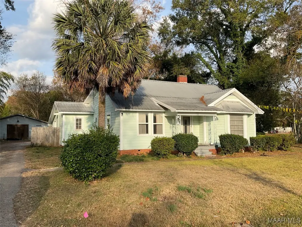 108 Carr Street, Tallassee, AL 36078 - Image #1