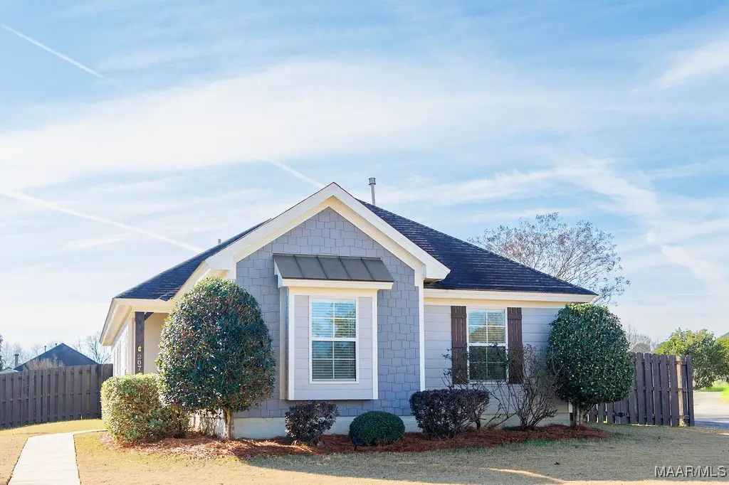 207 Grand Park Drive, Deatsville, AL 36022 - Image #1