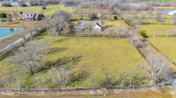 131 Meriwether Trace, Pike Road, AL 36064