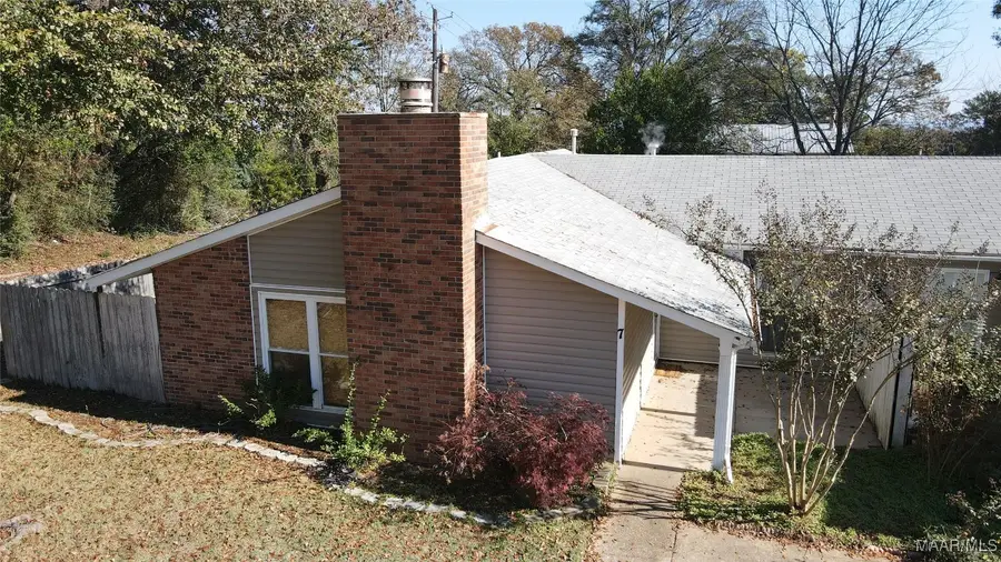 7 Crestwood Court, Millbrook, AL 36054 - Image #2