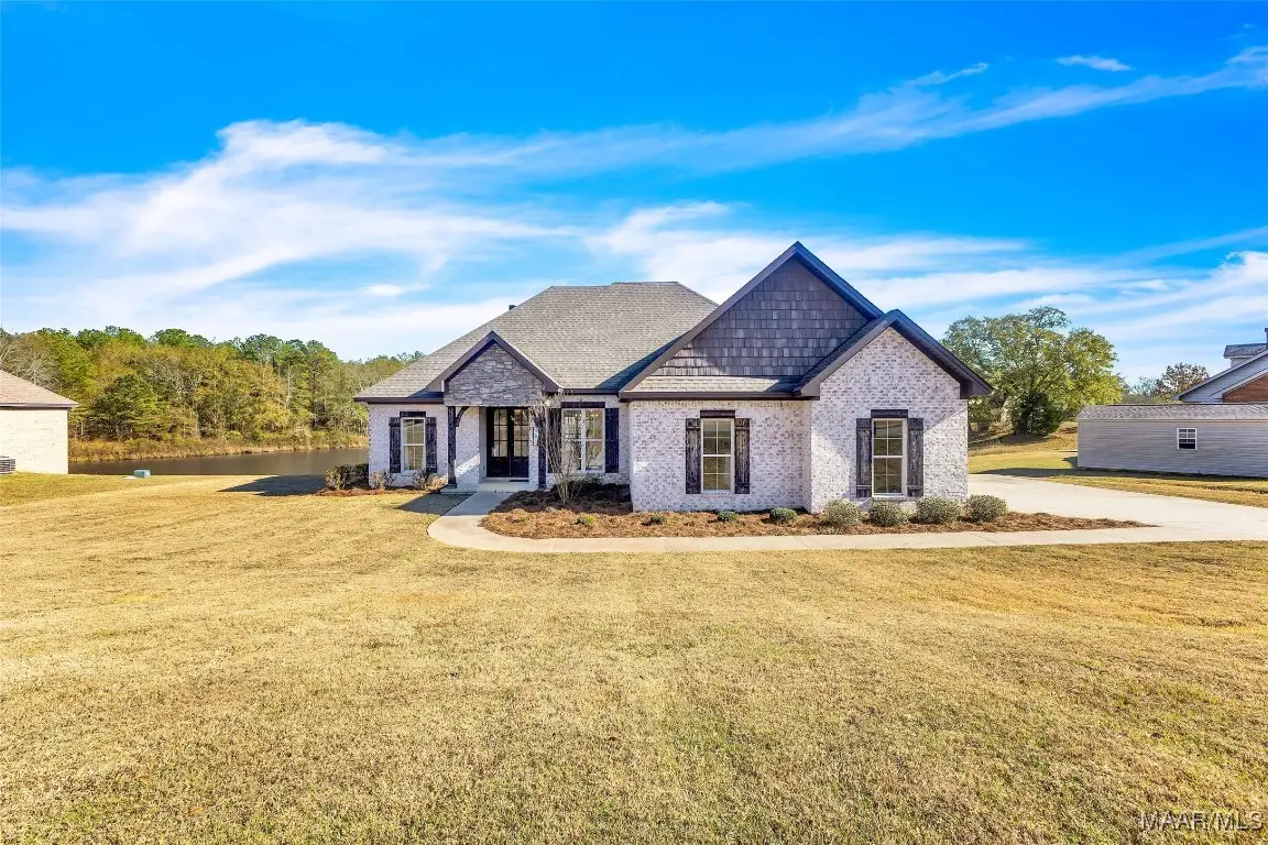 48 Century Court, Wetumpka, AL 36092 - Image #1