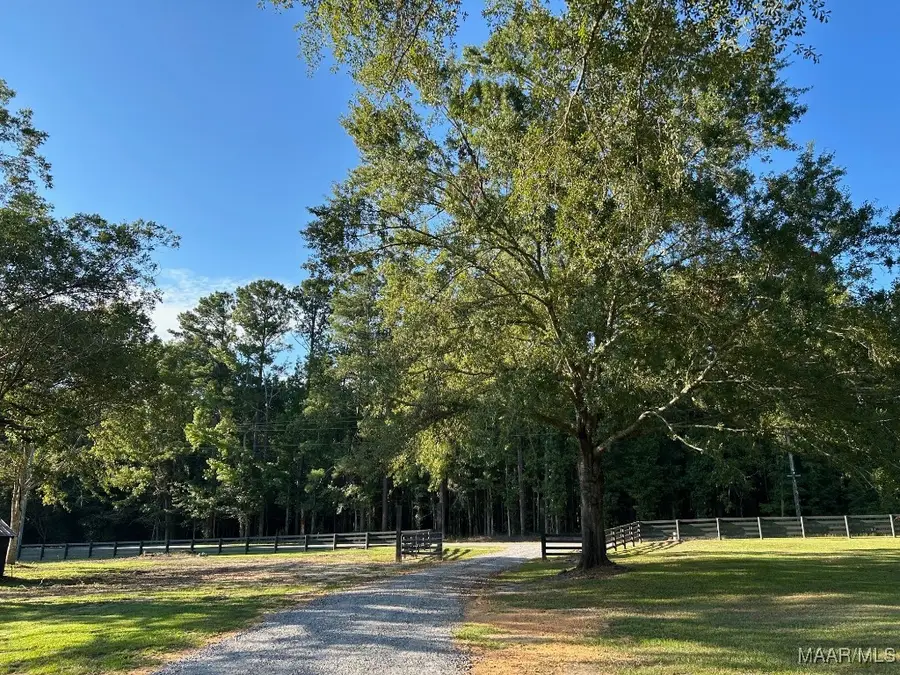 2183 Friendship Road, Tallassee, AL 36078 - Image #3