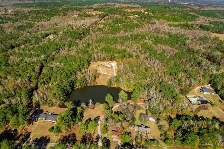 9427 Georgia Road, Wetumpka, AL 36092 - Image #3