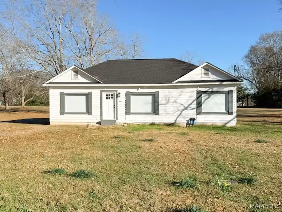 220 Ashurst Avenue, Tallassee, AL 36078 - Image #1