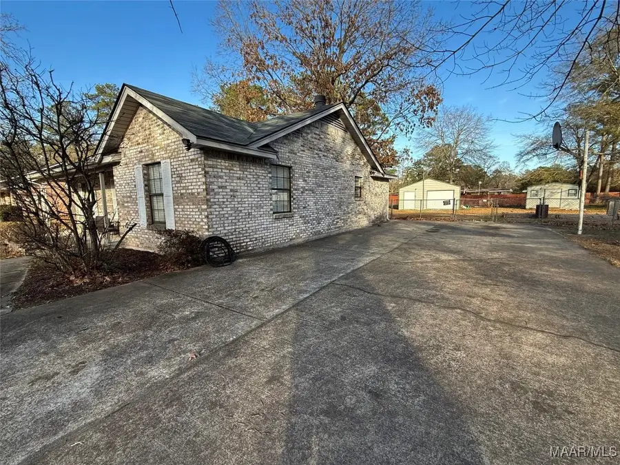 2620 Daphne Lane, Millbrook, AL 36054 - Image #3