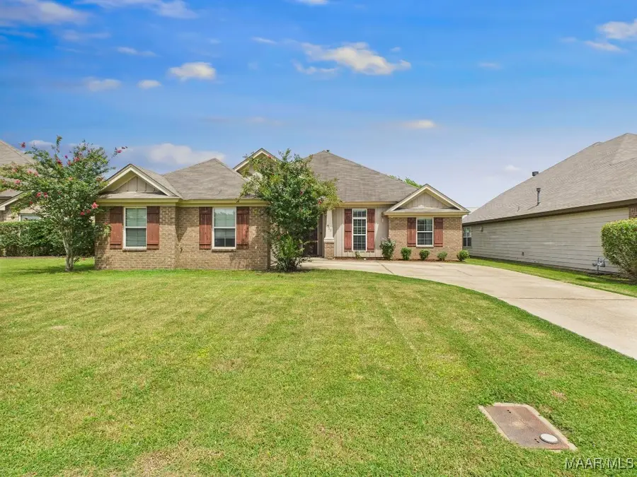 712 Lismore Place, Montgomery, AL 36117 - Image #2