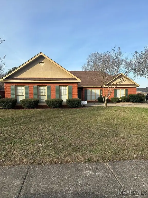 7249 Waters Edge Street, Montgomery, AL 36117