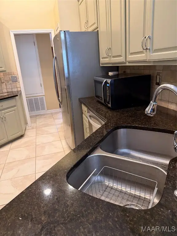 7105 Fair Oaks Court, Montgomery, AL 36117 - Image #2