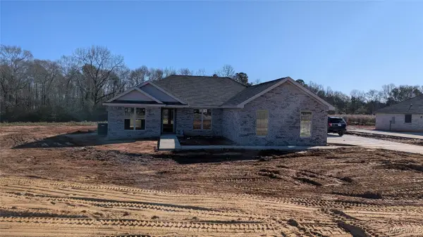 1988 Alpine Drive, Deatsville, AL 36022