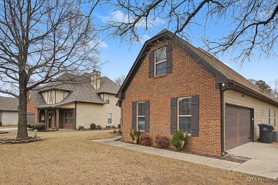 1000 Little Sorrel Drive, Calera, AL 35040 - Image #3