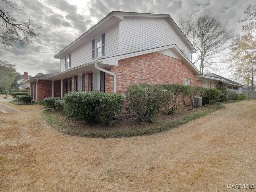 1800 Wentworth Drive, Montgomery, AL 36106 - Image #3