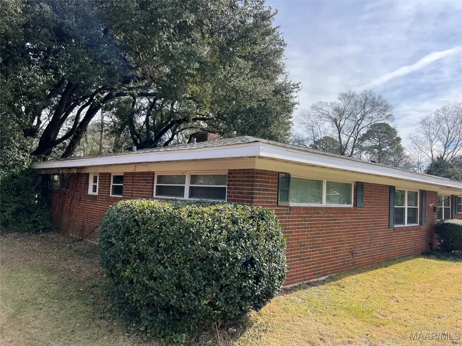 2731 Sweetbriar Road, Montgomery, AL 36109 - #2