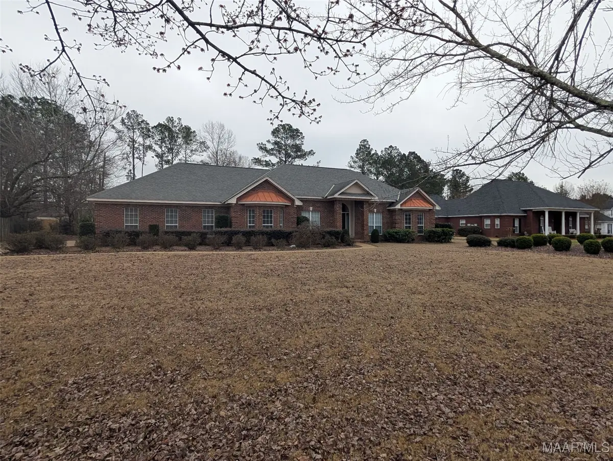 1230 Emerald Mountain Parkway, Wetumpka, AL 36093 - Image #1