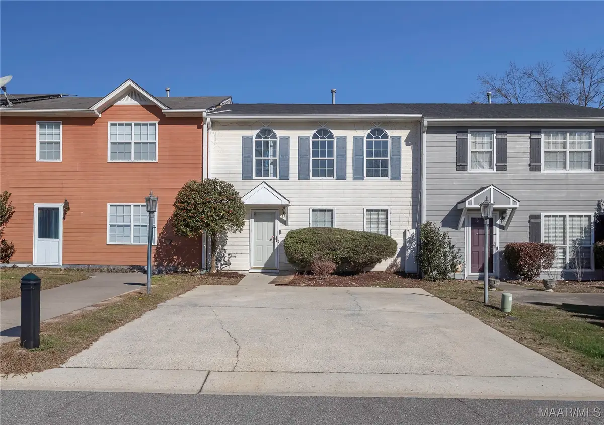 121 Willow Point Lane, Alabaster, AL 35007 - #1