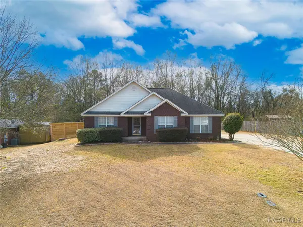 390 Hidden Valley Road, Deatsville, AL 36022