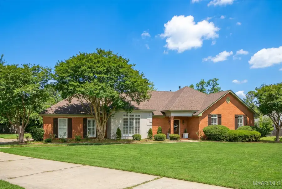 8201 Heathrow Place, Montgomery, AL 36117 - Image #2