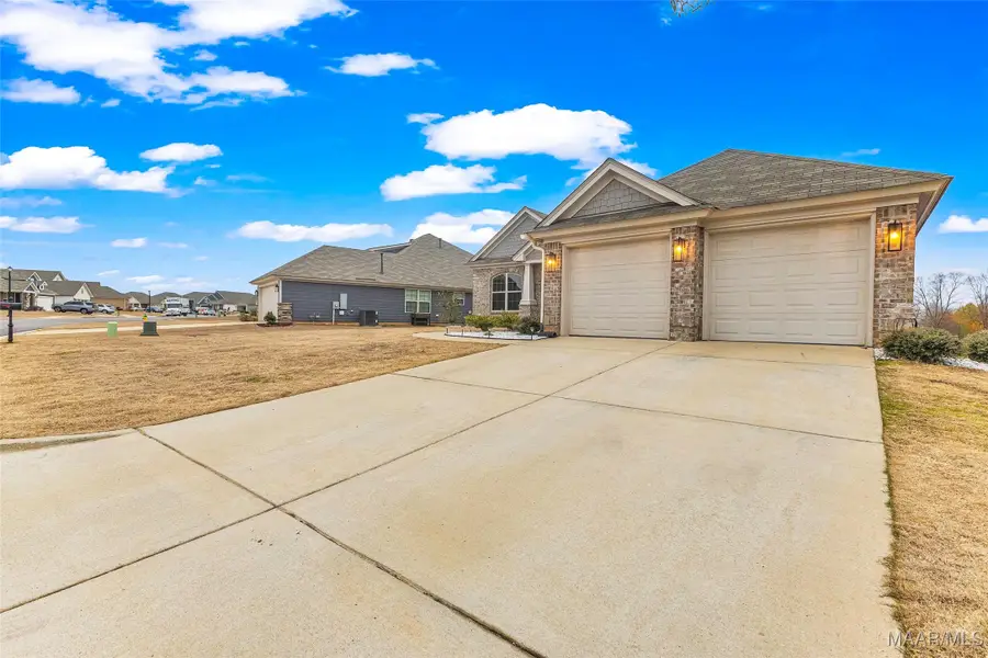 840 Hedgefield Way, Prattville, AL 36066 - #2