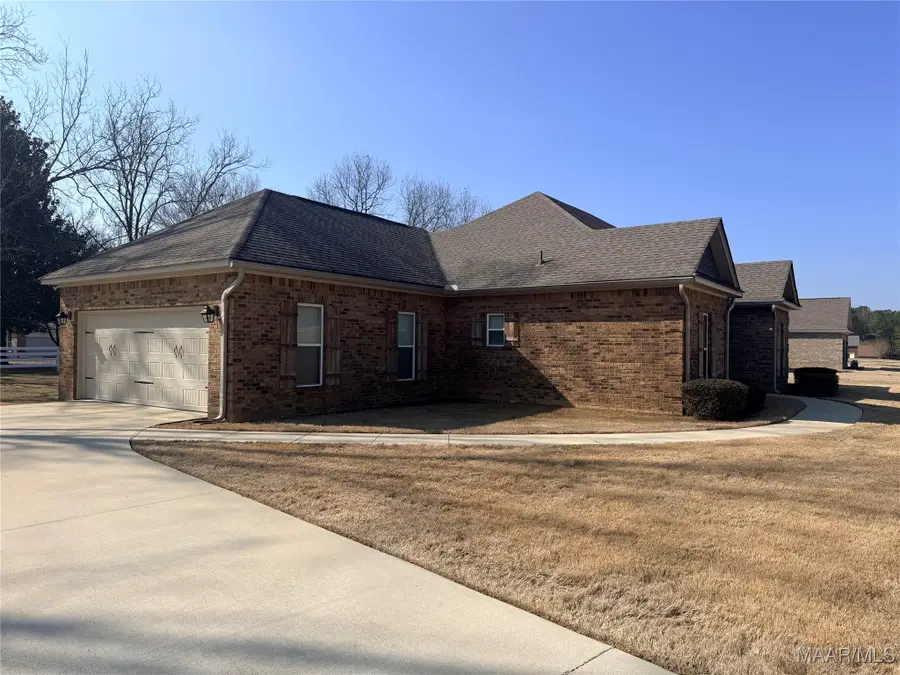 145 St Thomas Avenue, Wetumpka, AL 36092 - Image #2