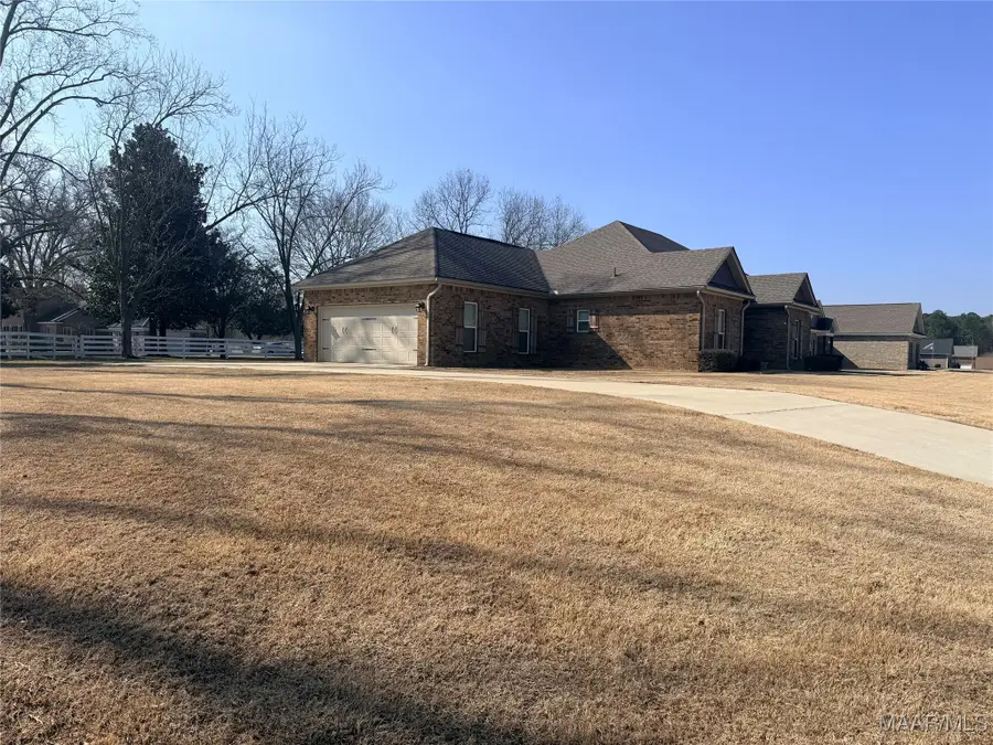 145 St Thomas Avenue, Wetumpka, AL 36092 - Image #3