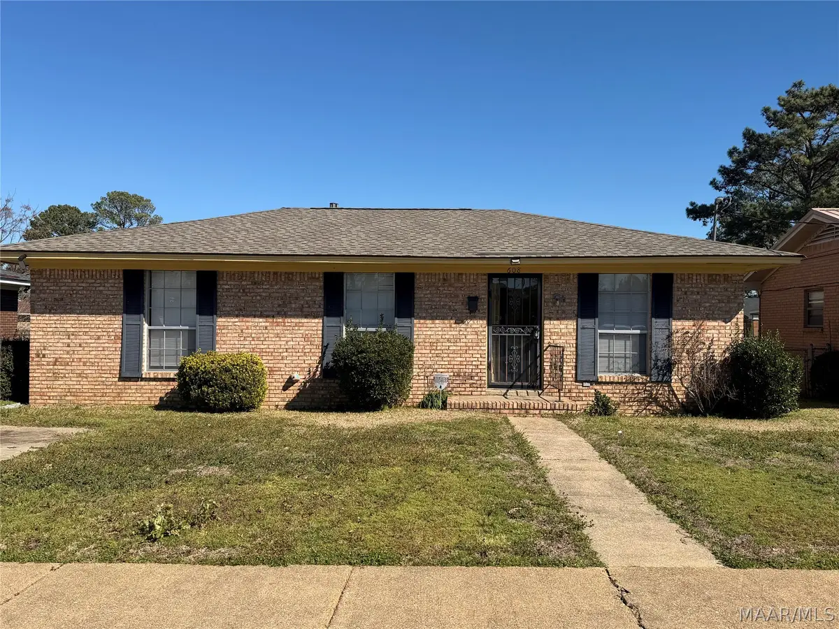 608 Green Street, Selma, AL 36703 - #1